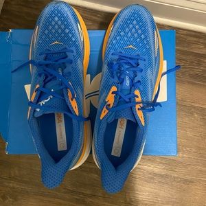 Hoka Men’s Clifton 9 Running Shoes